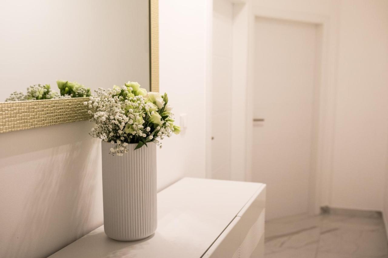 זאדאר Luxury Rooms With Balcony מראה חיצוני תמונה