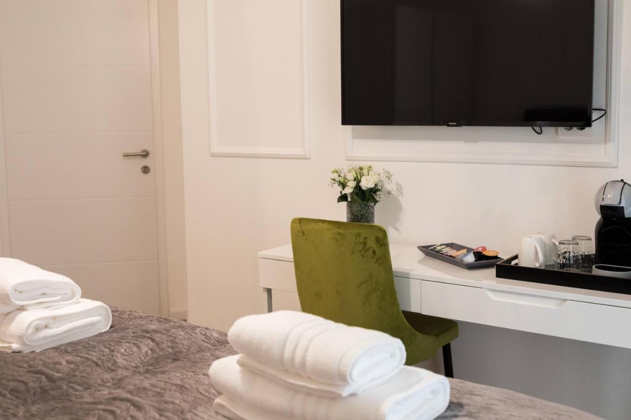 זאדאר Luxury Rooms With Balcony מראה חיצוני תמונה