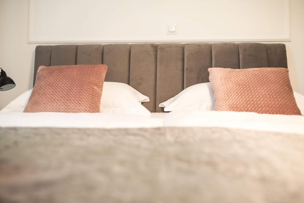 זאדאר Luxury Rooms With Balcony מראה חיצוני תמונה